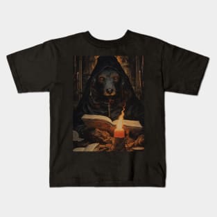 GWENEVERE - DARK FANTASY ART STYLE DOG Kids T-Shirt